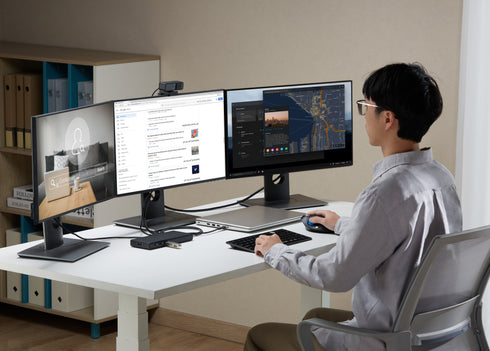 SD4842P USB-C® 10Gbps Triple Video Driverless Docking Station with 100W Power Delivery