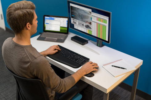 Pro Fit® Full-Size Wireless Mouse