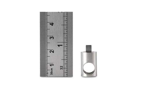 N17 Locking Eyelet for Wedge-Shaped Slot